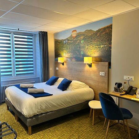 Logis Hotel De Paris Murol Luaran gambar